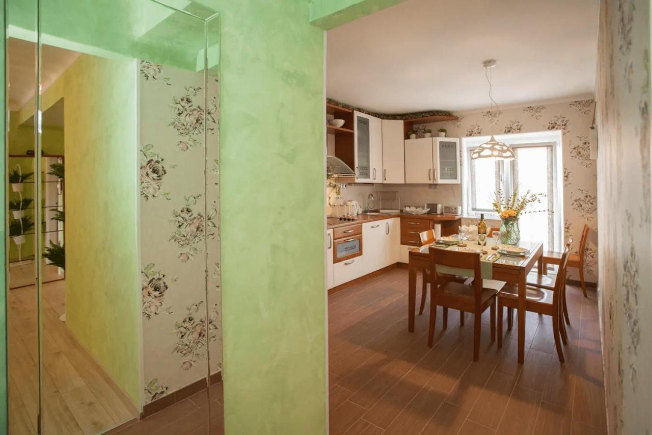 Beach Apartment Butterfly With Sea View Split Eksteriør bilde